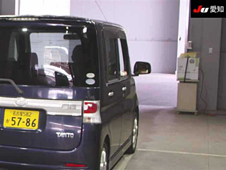 DAIHATSU TANTO 2008