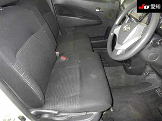 DAIHATSU MOVE 2014