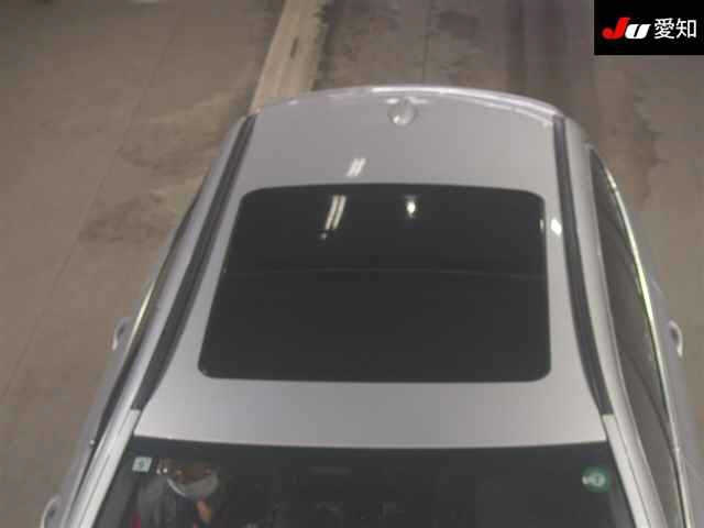 BMW 5 SERIES 2011