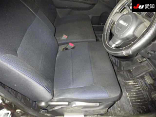 DAIHATSU MOVE 2010