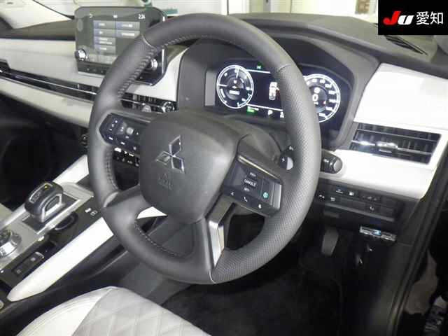 MITSUBISHI OUTLANDER PHEV 2022