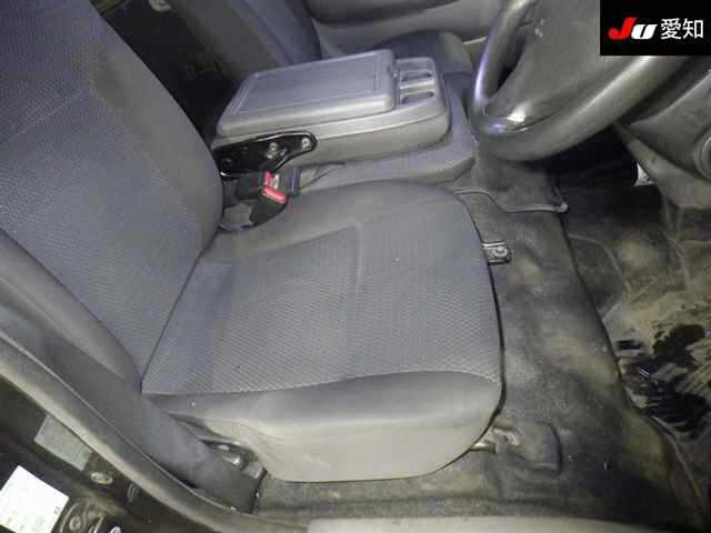 NISSAN CARAVAN VAN 2016