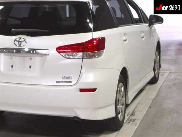 TOYOTA WISH 2009