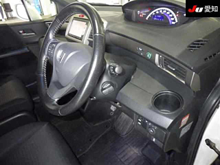 HONDA FREED 2014