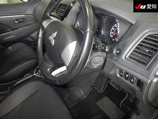 MITSUBISHI RVR 2012