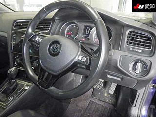 VOLKSWAGEN GOLF VARIANT 2017