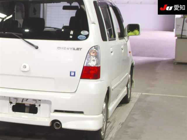 SUZUKI CHEVROLET MW 2010