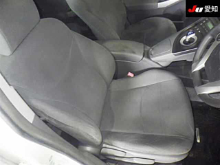 TOYOTA PRIUS 2010