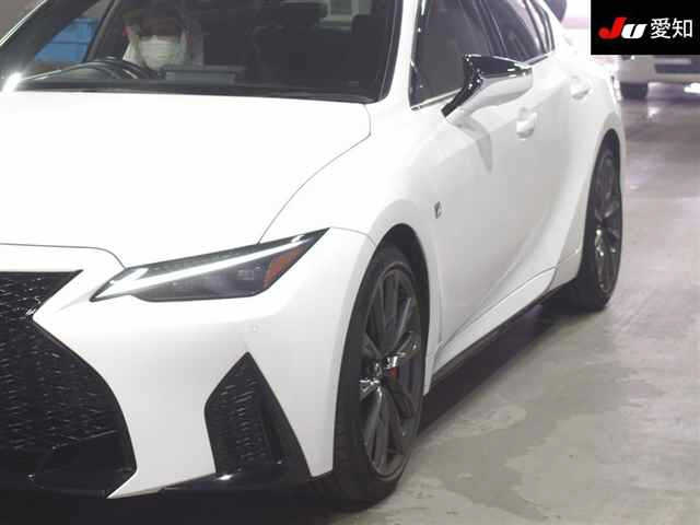LEXUS IS 2023