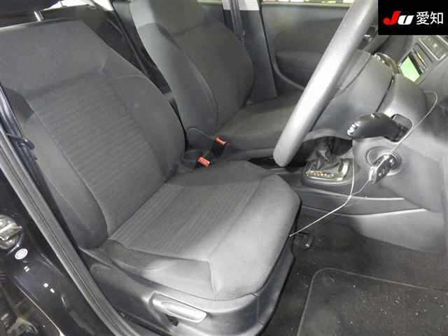 VOLKSWAGEN POLO 2012