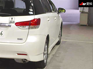TOYOTA WISH 2009