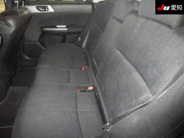 SUBARU FORESTER 2012