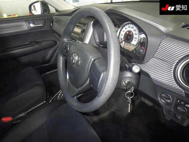 TOYOTA COROLLA FIELDER 2013