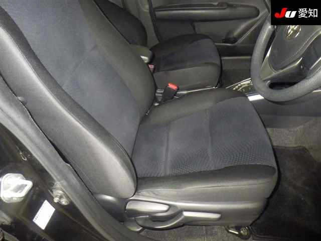 TOYOTA COROLLA FIELDER 2013