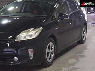 TOYOTA PRIUS 2013