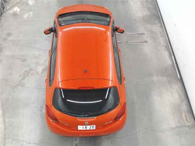 PEUGEOT 208 2016