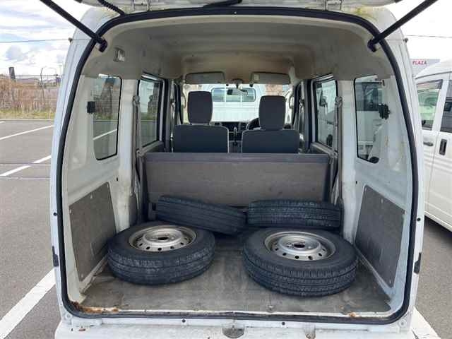 NISSAN CLIPPER VAN 2015