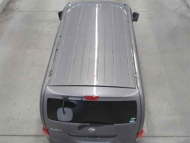 NISSAN NV200 2021