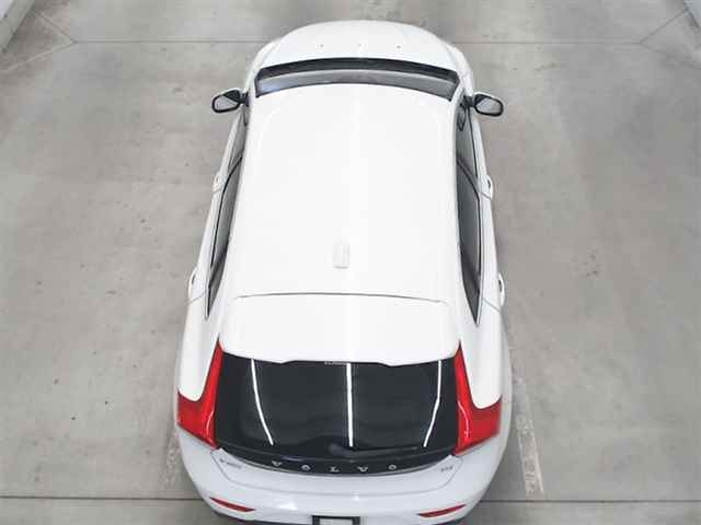VOLVO V40 2013