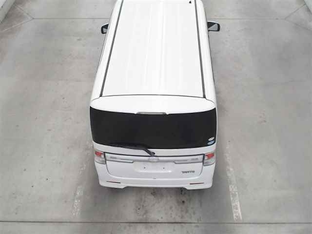DAIHATSU TANTO 2010