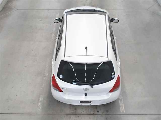 TOYOTA VITZ 2008