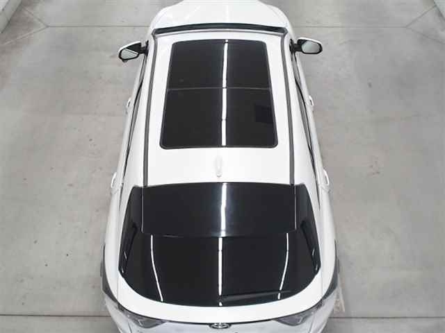 TOYOTA HARRIER 2014