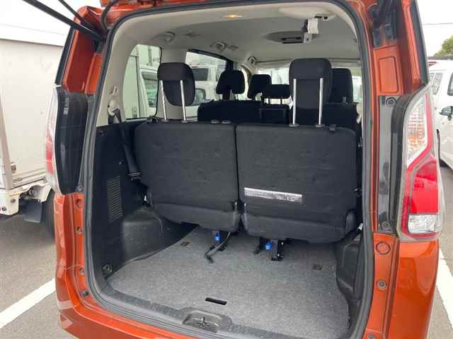 NISSAN SERENA 2020
