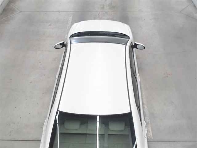 TOYOTA PREMIO 2014