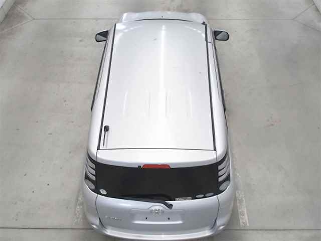 TOYOTA SIENTA 2008