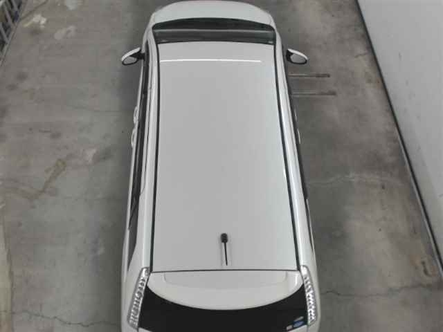 TOYOTA ISIS 2016