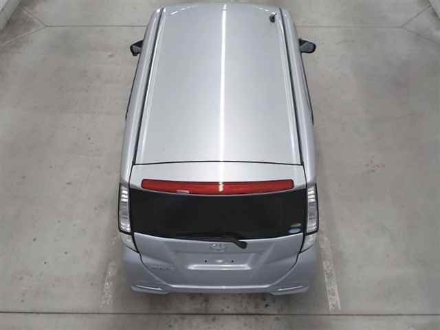 TOYOTA TANK 2019