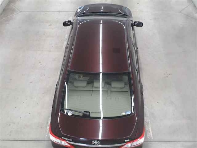 TOYOTA PREMIO 2012