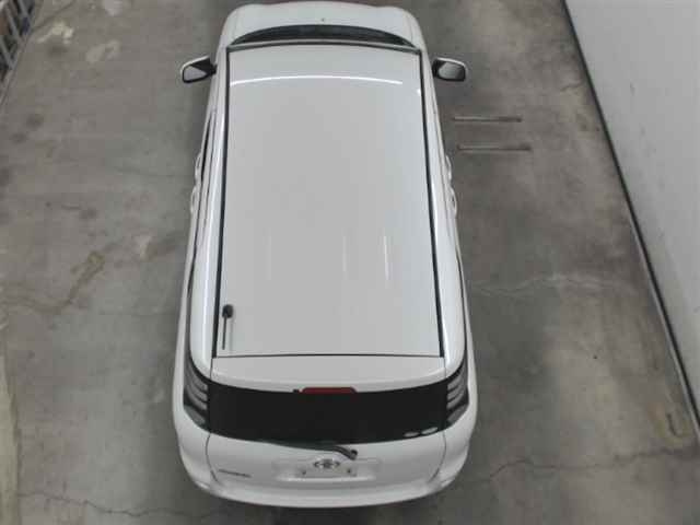 TOYOTA SIENTA 2008