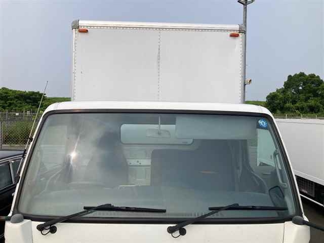 MITSUBISHI CANTER 2013