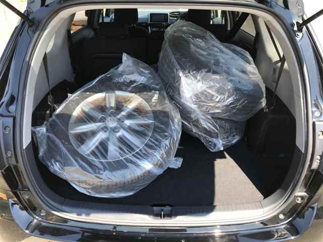 TOYOTA WISH 2013