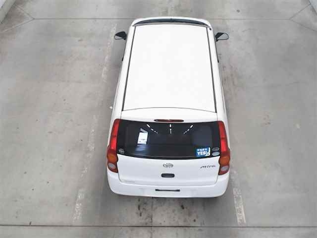 DAIHATSU MIRA 2012