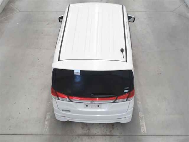 MITSUBISHI DELICA D2 2013