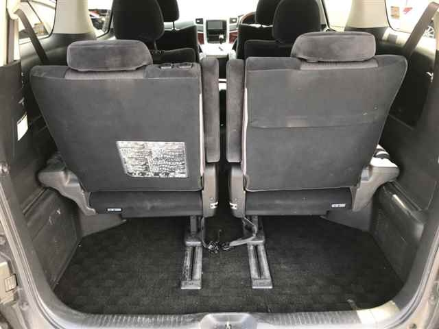 TOYOTA ALPHARD 2008