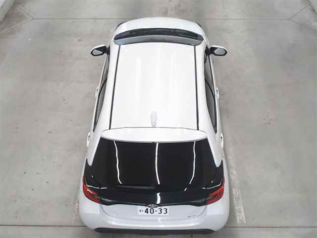 TOYOTA YARIS 2024