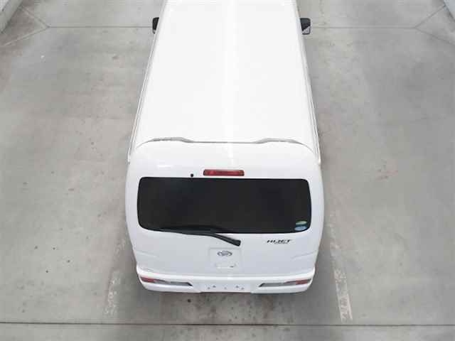 DAIHATSU HIJET VAN 2019