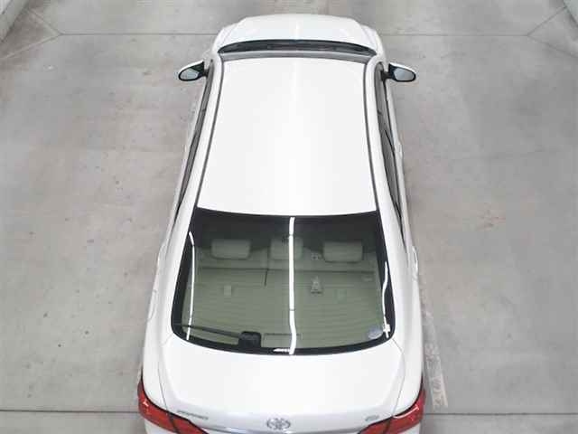 TOYOTA PREMIO 2018