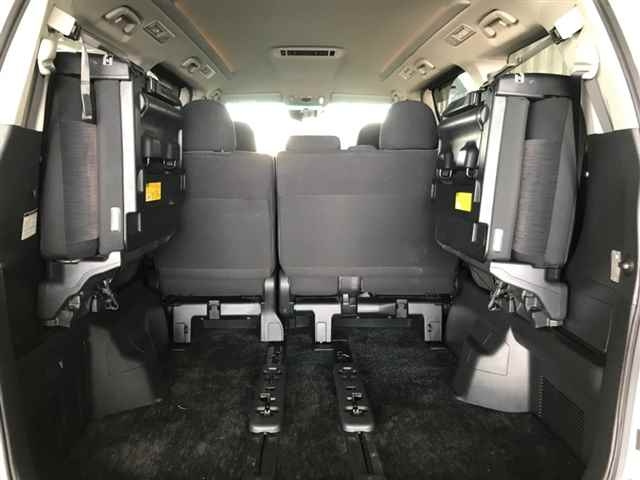 TOYOTA ALPHARD 2012