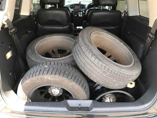 NISSAN ELGRAND 2012