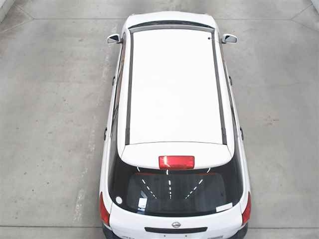 NISSAN AD 2011