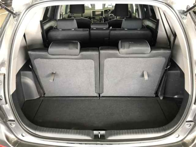 TOYOTA WISH 2016
