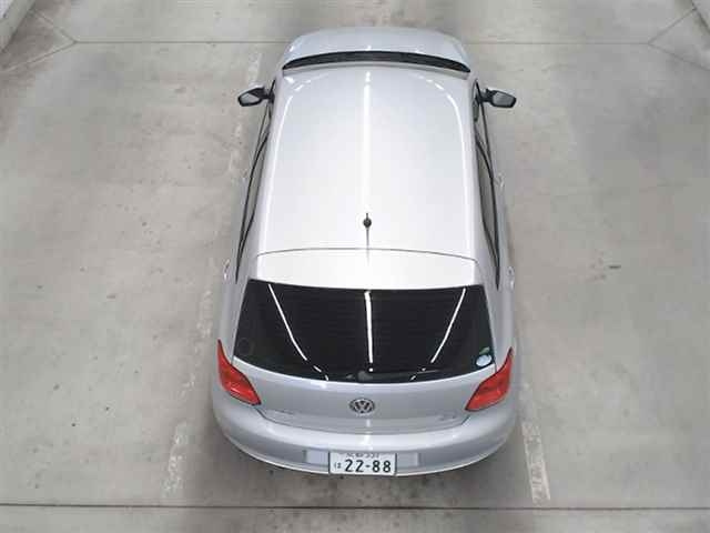VOLKSWAGEN POLO 2012