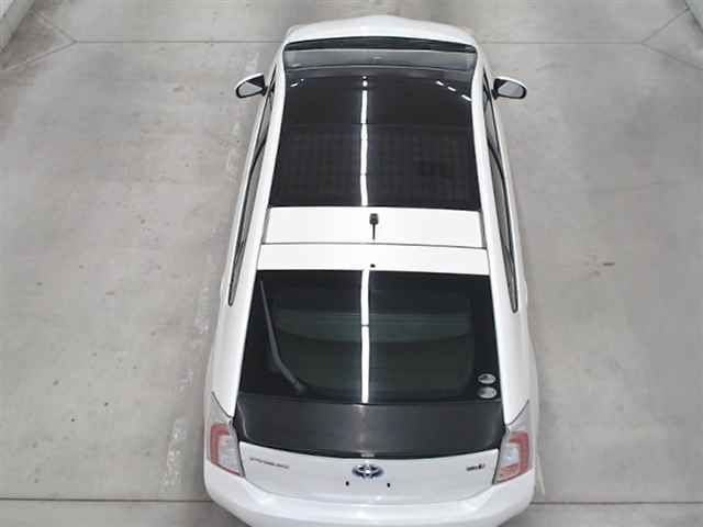 TOYOTA PRIUS 2012