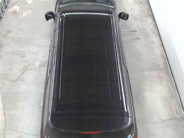 NISSAN ELGRAND 2010