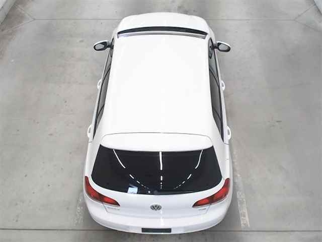 VOLKSWAGEN GOLF 2012