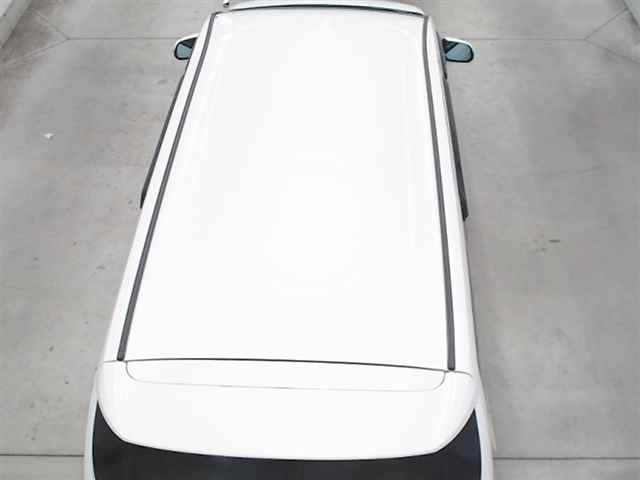 TOYOTA VELLFIRE 2010